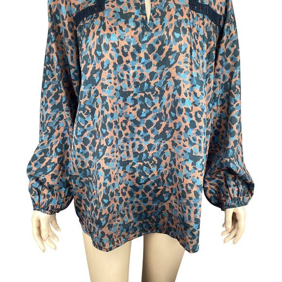 Soft Surroundings Top Size Medium Gianna Copper Teal Animal Print Long Sleeve - Picture 3 of 8